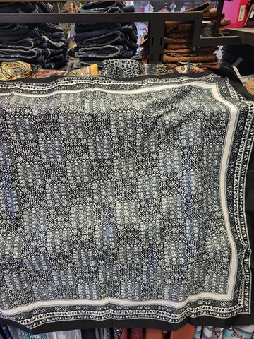 Wild Rags- Black/White Geo Print