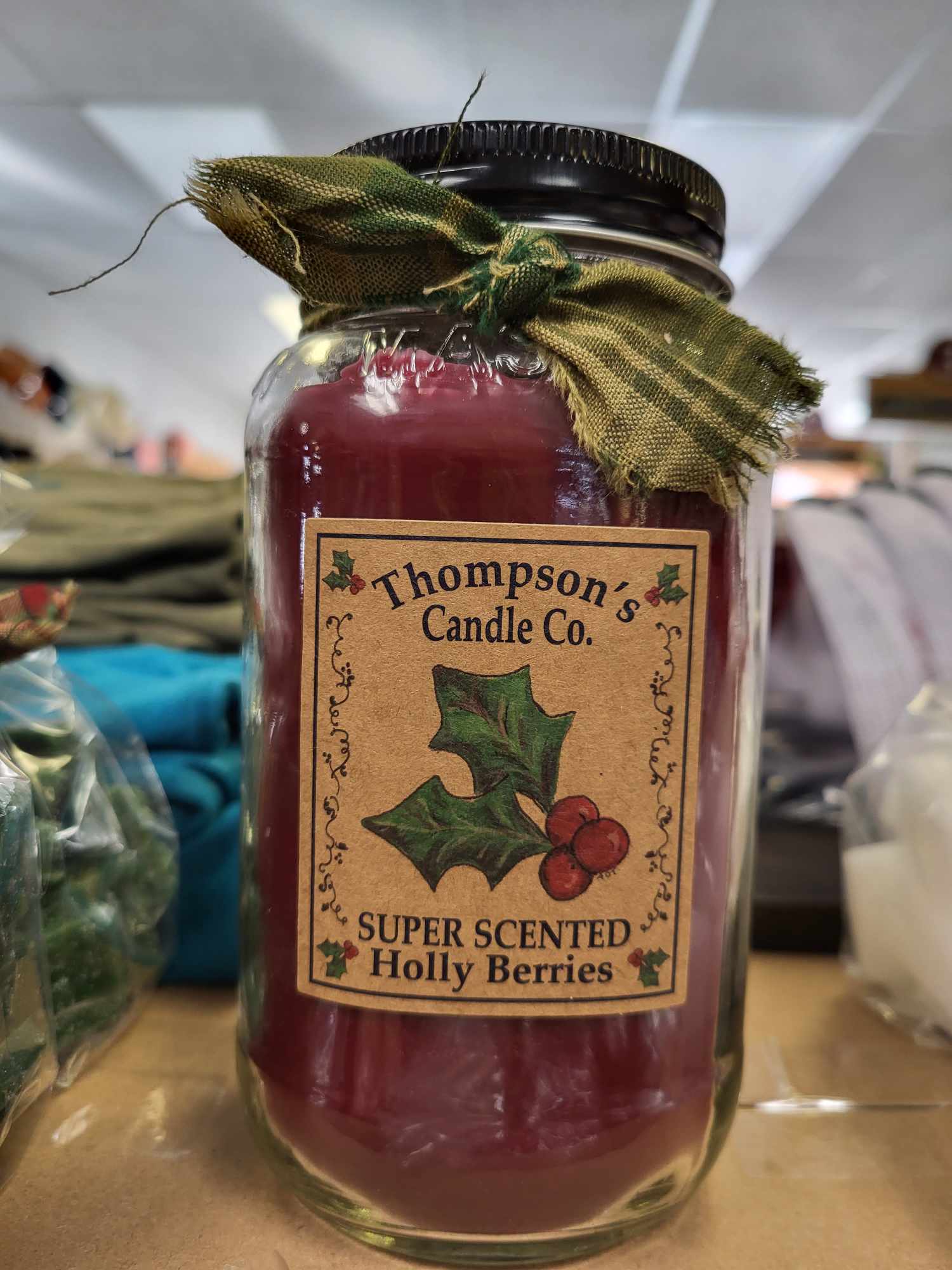 Thompson's Candle Co. Super Scented Holly Berries 20oz Mason Jar