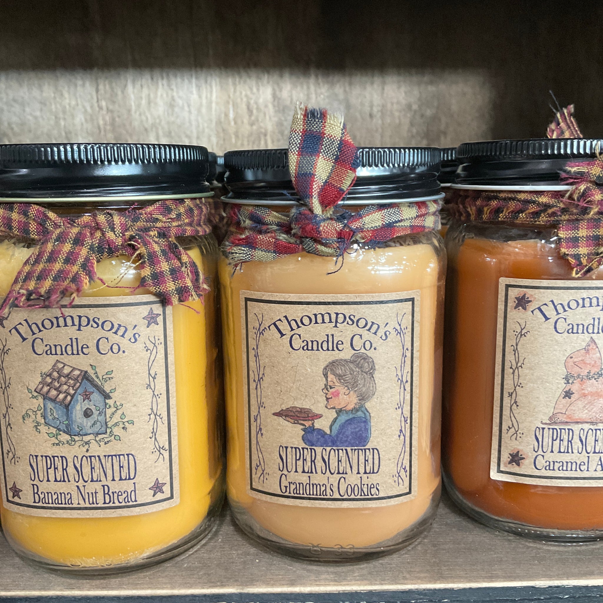 Thompson's Candle Co. 12 OZ Mason Jar Candles- Grandma’s Cookies